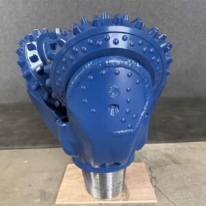18-iadc537-tricone-bit