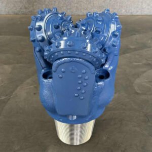 8-1-2-iadc537-tricone-bit